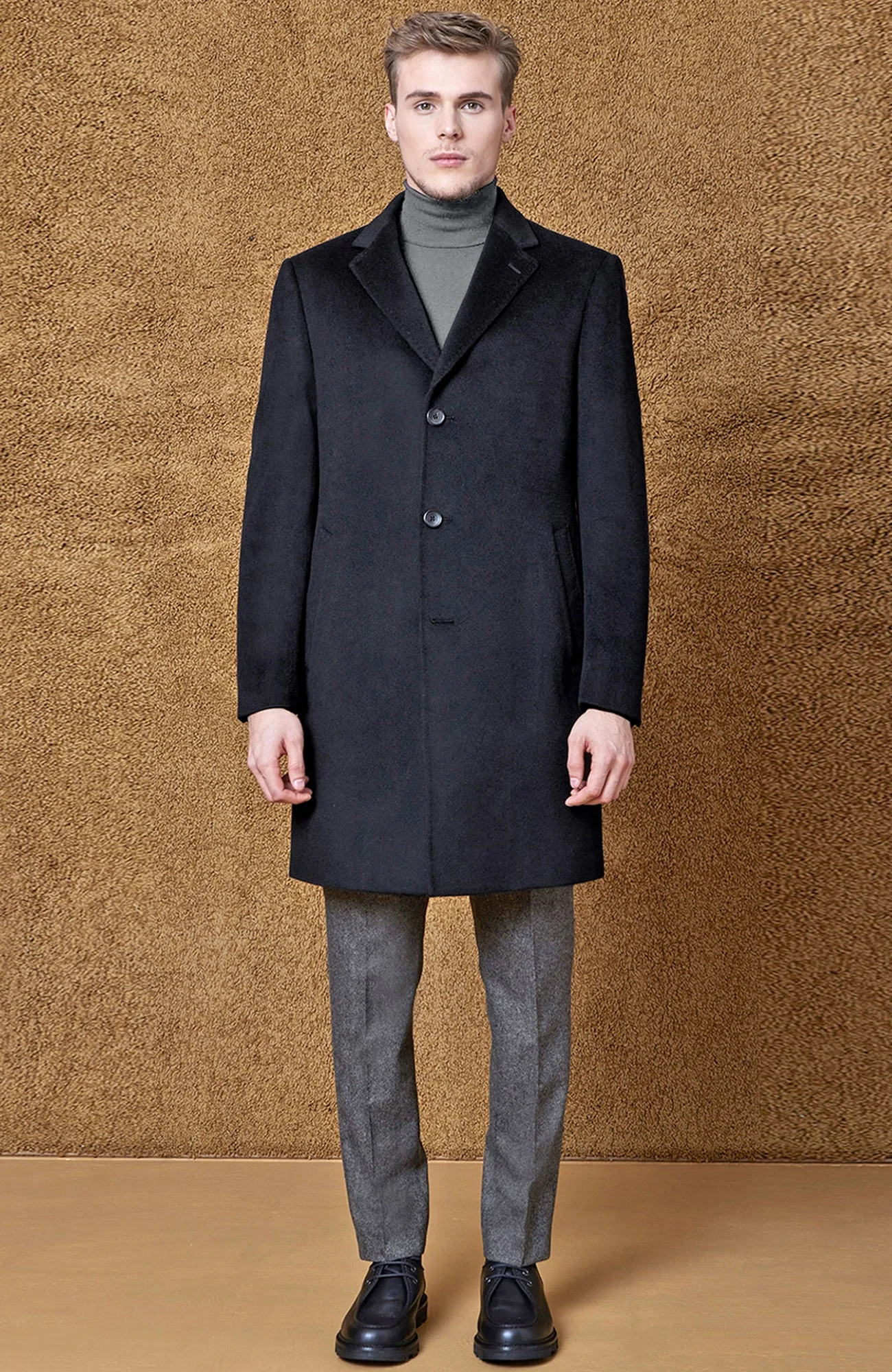 The St. Pierre Black Cashmere Topcoat - Image 3